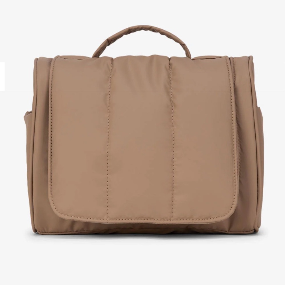 CALPAK LUKA Hanging Toiletry Bag in Chocolate